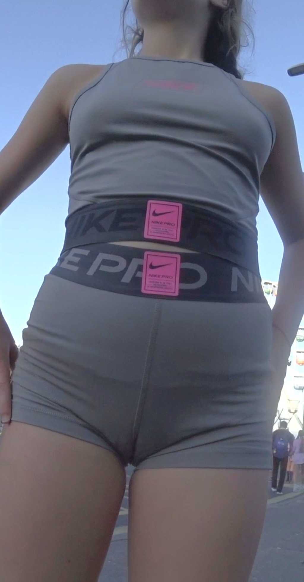 Cameltoe teen creepshot nike pro shorts