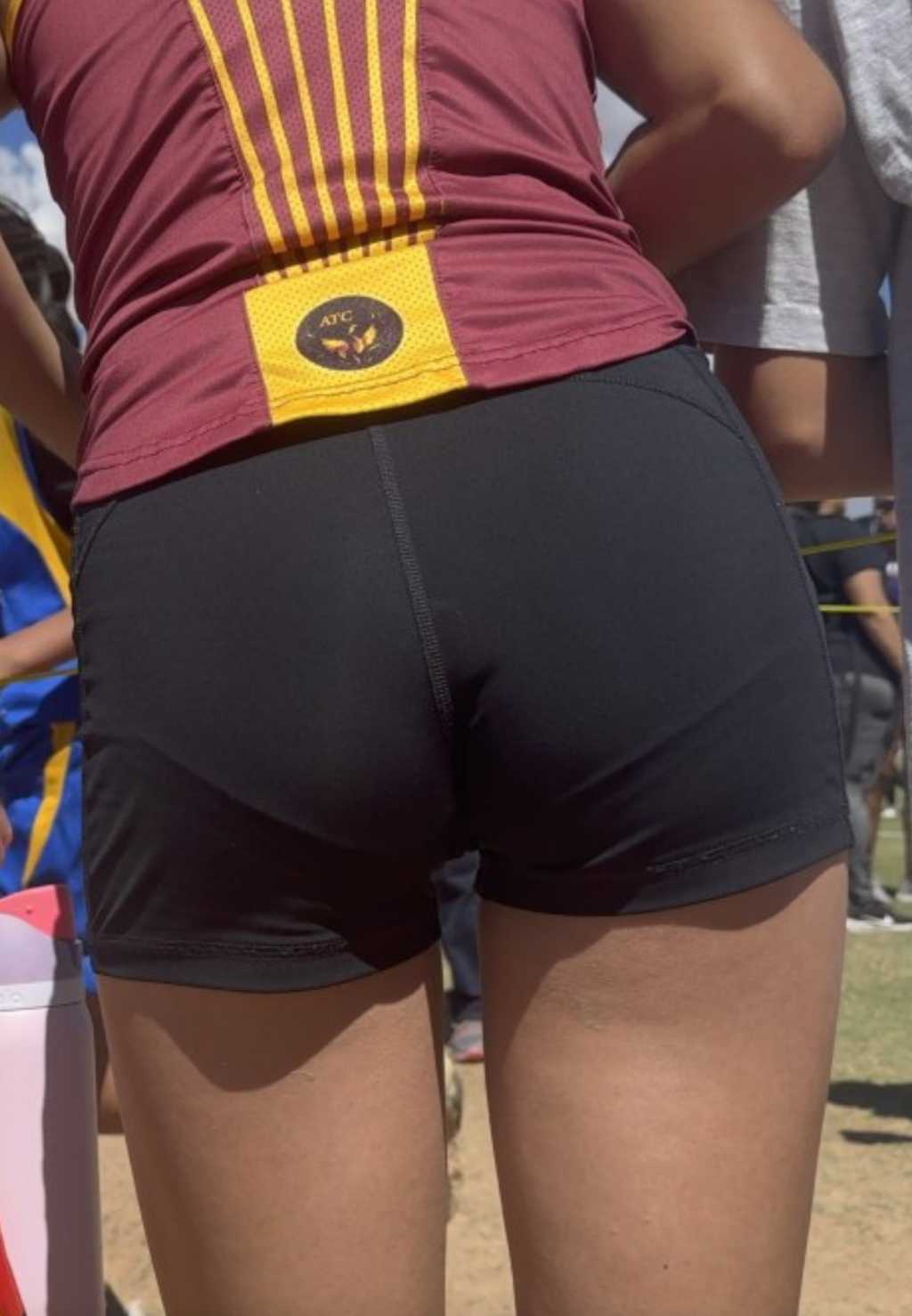 Vpl cute ass teen
