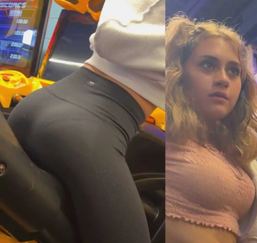 Teen Playing Arcade In Leggings