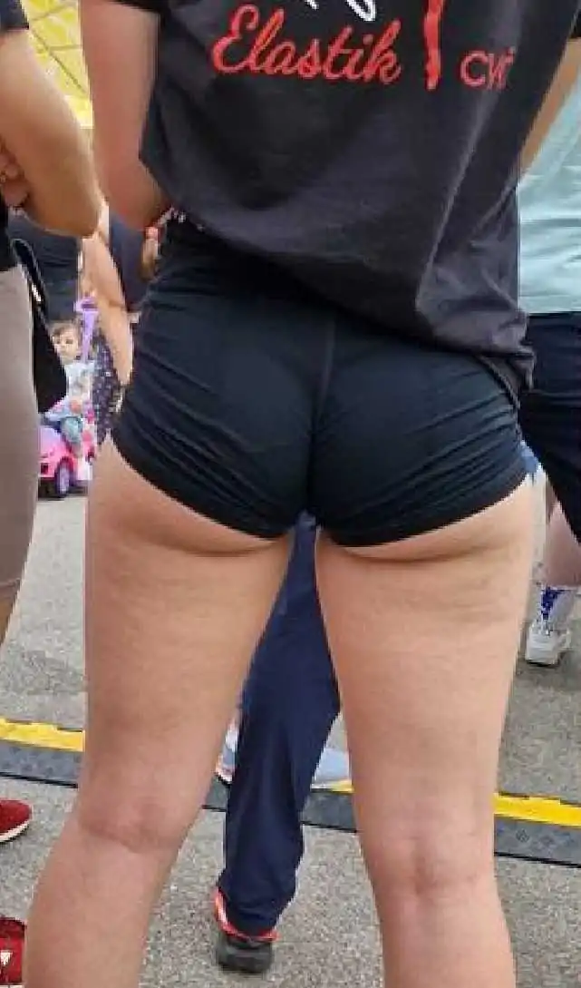 Beautiful Ass Teen Full Version