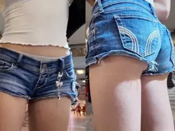 Mini Shorts Teenie Creepshot