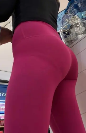 Adorable Teen In Pink Leggings VPL