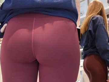 Tight Leggings Blonde Teen Shopping